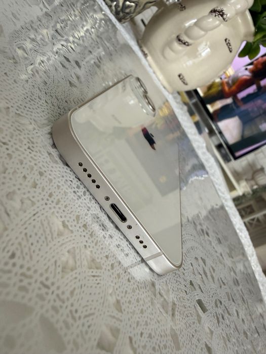 iPhone 14 biały stan idealny