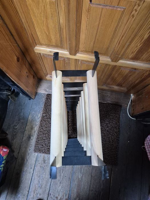 Stojak na wino 8 półek