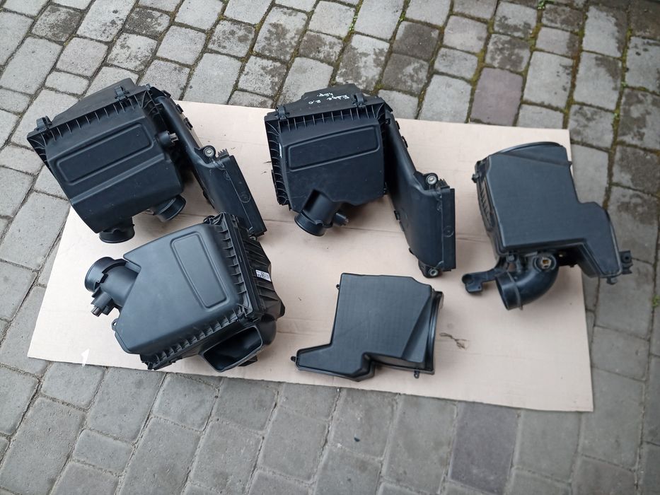 Корпус повітряного фільтра Ford Kuga Escape MK3  Edge