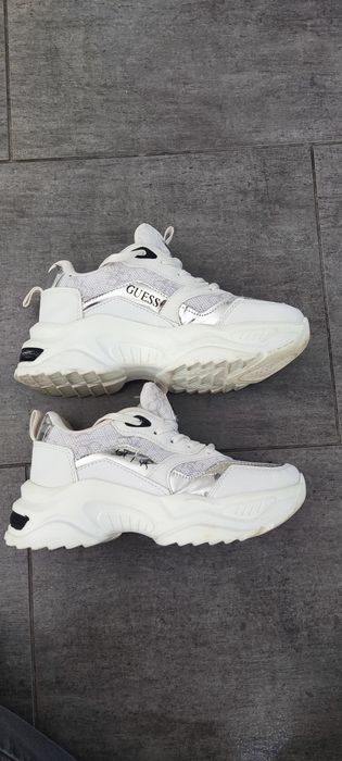 Sneakersy buty sportowe na platformie, rozmiar 37. Białe.