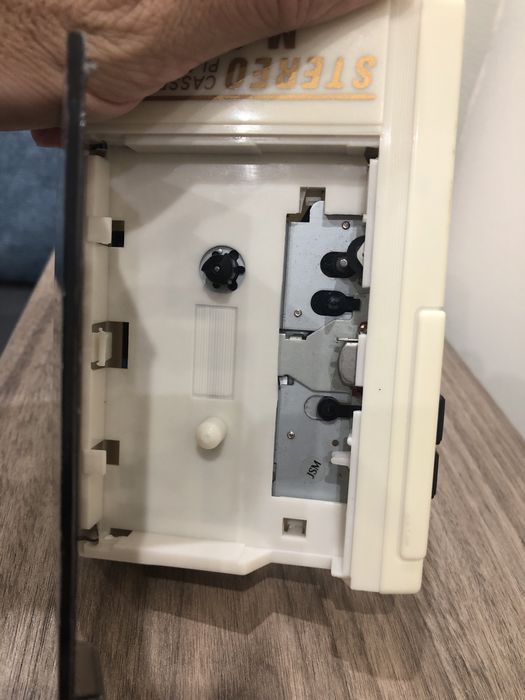 Fugison m-88 cassette player