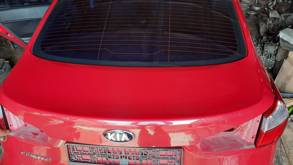 Двері двери kia киа кіа cerato/forte оригінал 2013-2016 ідеал