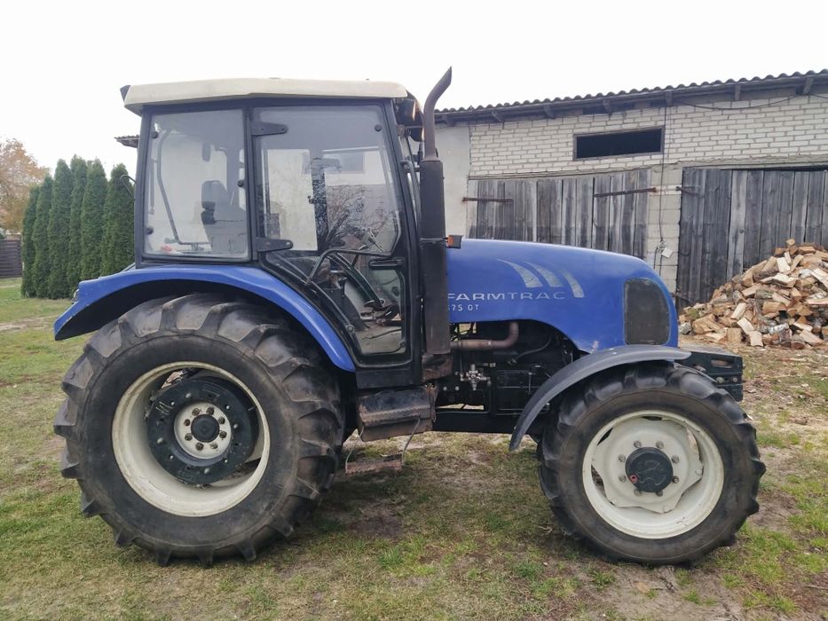 Farmtrac 675 DT.