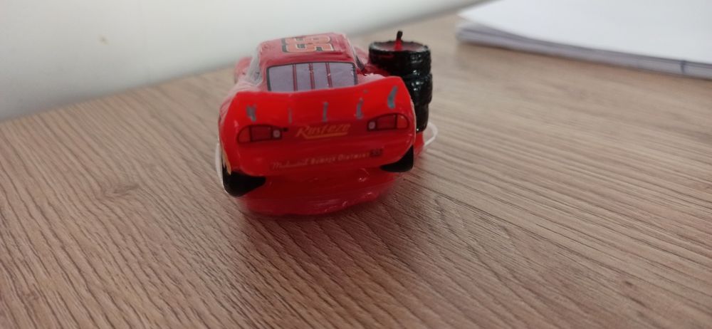 Świeczka na tort Zygzak McQuenn