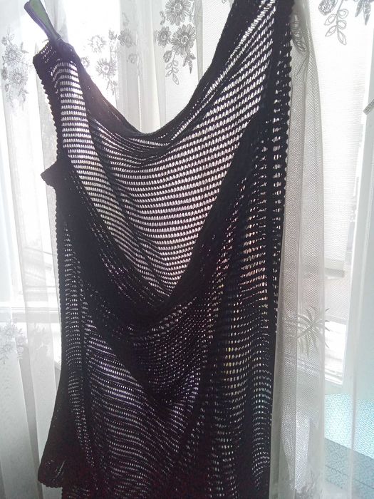 Ażurowy sweterek tunika kardigan czarny plaża L 40