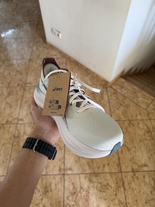 Asics gel-nimbus 28