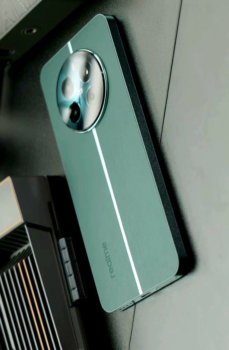 Realme 12 Plus 5G 12 Gb 512 G MP Sony LYT600 +2 Capas oferta Novíssimo