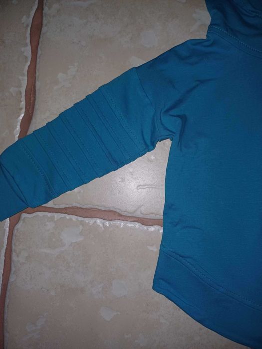 niebieska bluza chłopięca, Despacito, r. 134