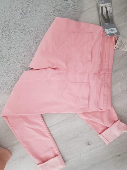 Jeansy różowe roz S