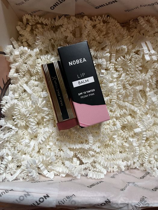 Max factor pomadka i nobea tint do ust