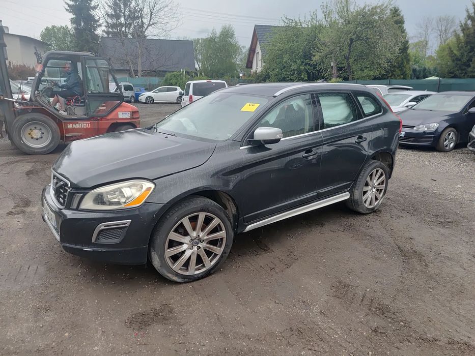 Volvo XC 60 OKAZJA volvo XC60 2012R automat 2,4D 215KM 4x4 R-desing FULL OPCJA
