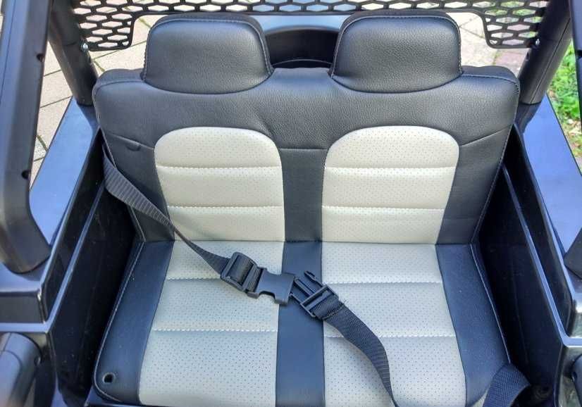 Auto na akumulator DUŻY JEEP DLA DZIECI 4x4 S2388 czarny