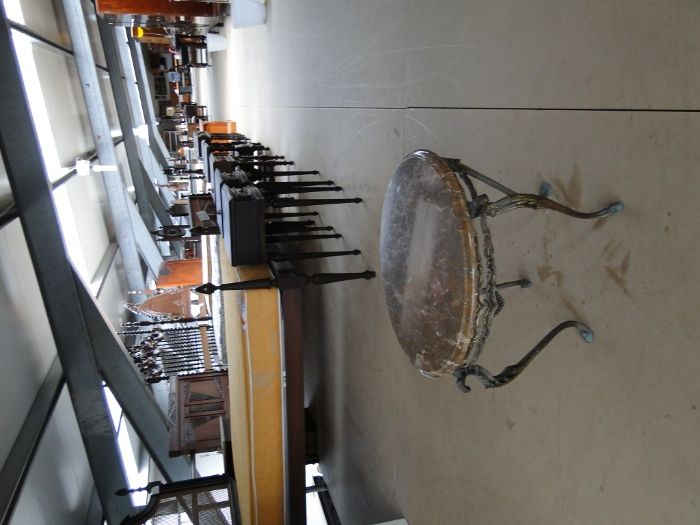 Mesa de centro em latão com tampo em pedra - óptimo estado