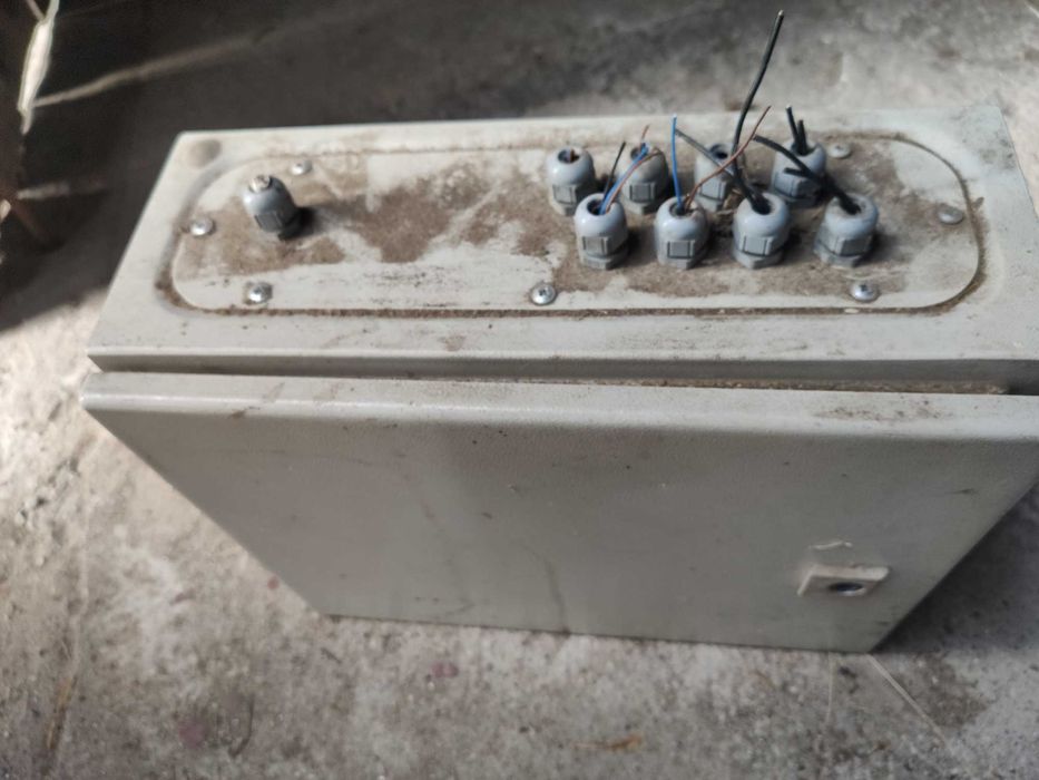 Szafa sterownicza standardowa RITTAL AE1030 z płytą montażową