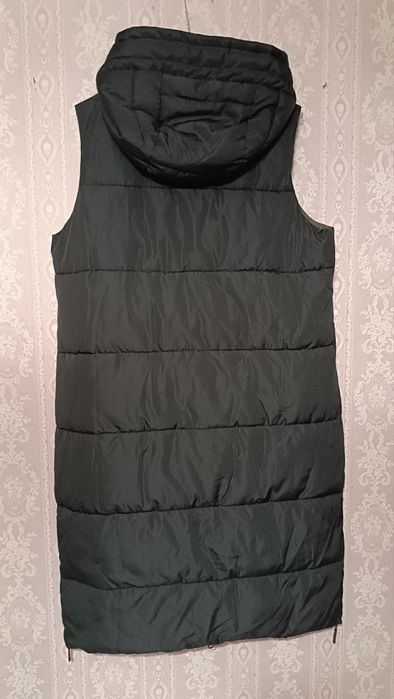 Жилет двосторонній, стан ідеальний. Розмір S
