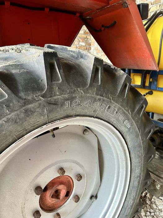 Продаю трактор T-25