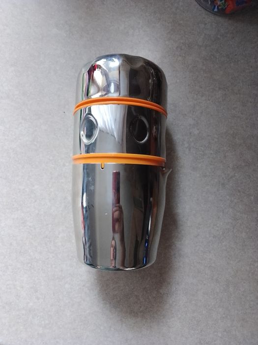 Ręczna wyciskarka do soków Szejker