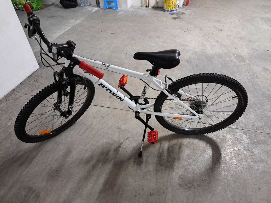Bicicleta Btwin Rockrider 24