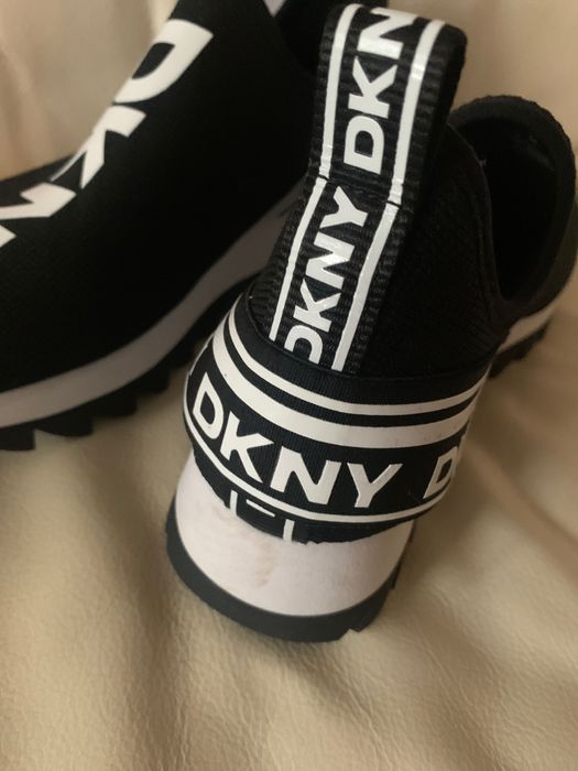 DKNY buty sneakersy koturny 37