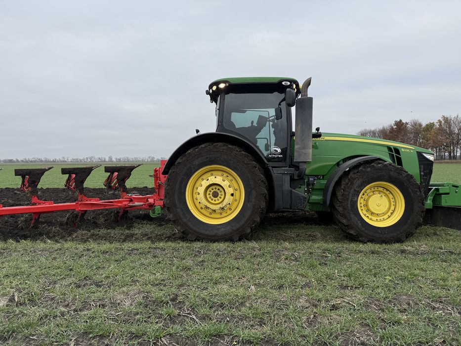 John Deere 8335r 2016р.в.