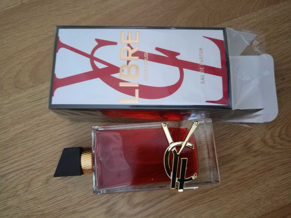 perfumy Libre Berry Crush