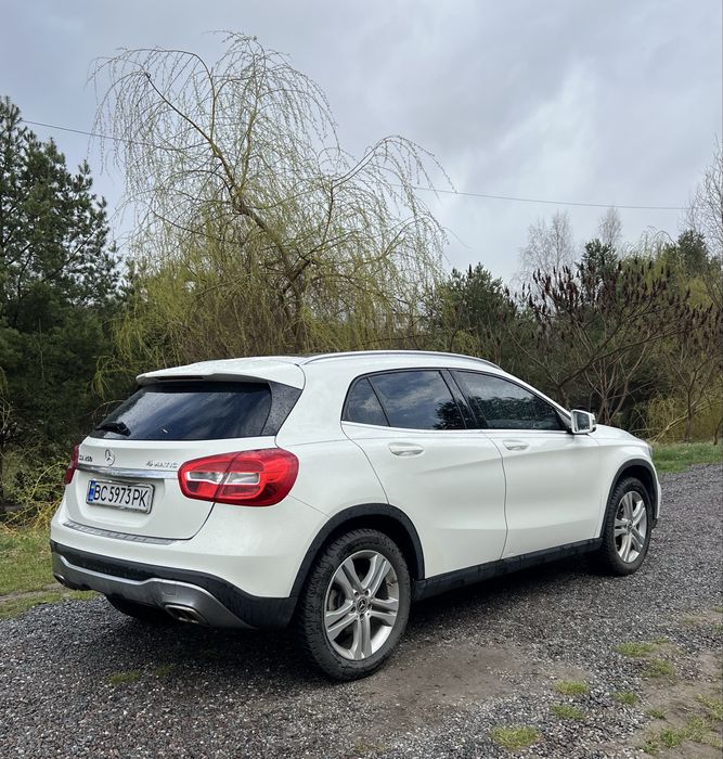 Mersedes benz - GLA 250