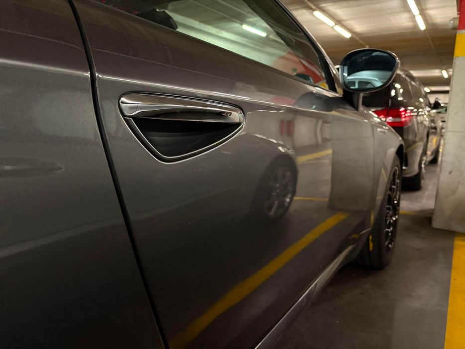 Alfa Romeo Brera 2.4 Jtdm Skyview ate 25 setembro