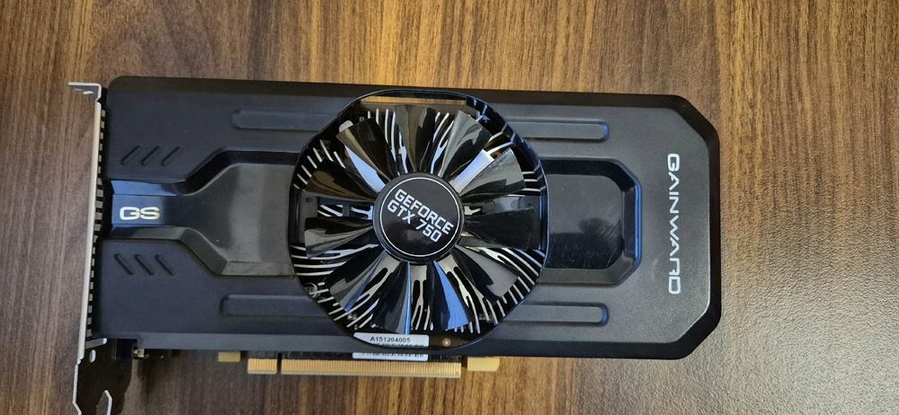 Karta graficzna GeForce GTX750 Gainward
