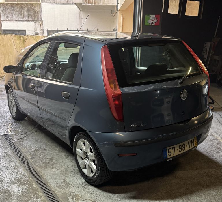 Fiat Punto 1.2 16V 80cv Dynamic - 155Milkm