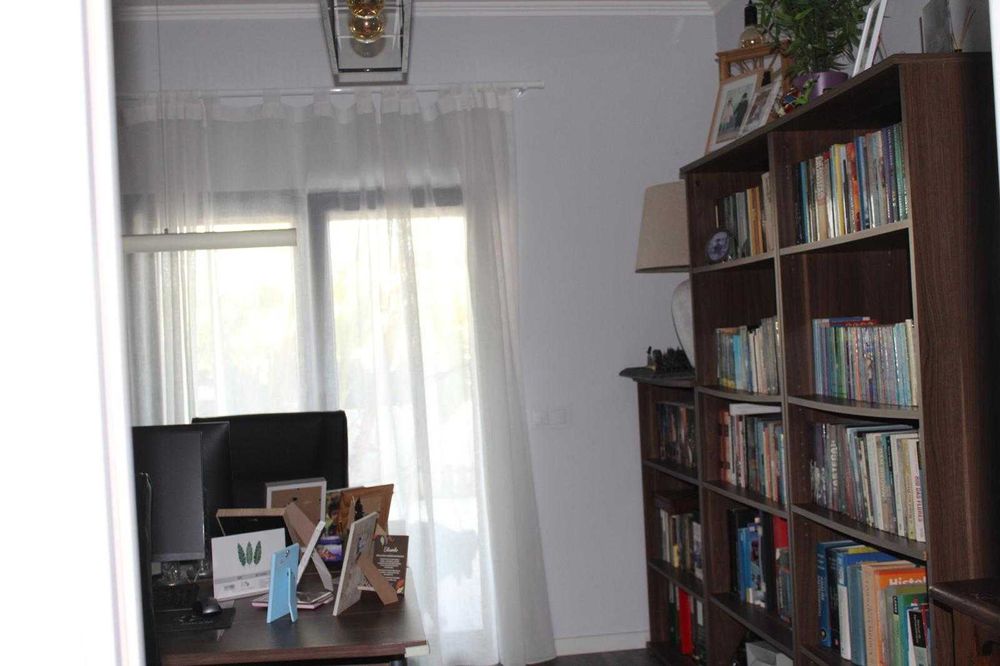 Vivenda Isolada T3+1 Moita