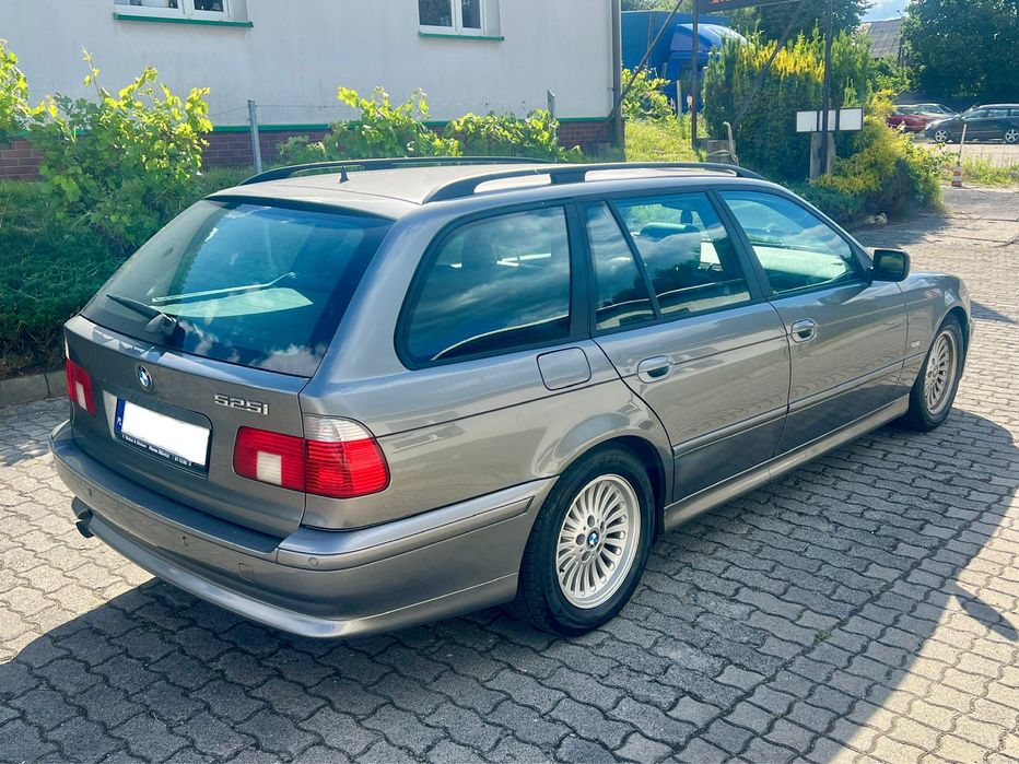 Bmw e39 2003r*2.5benzyna*192ps*xenon*climatronic*2 komplety alufelg*