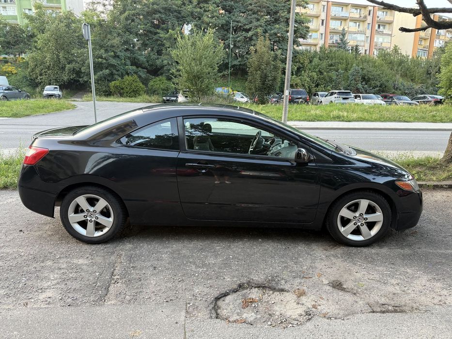 Honda Civic Honda Civic 1.8 i-VTEC (140 KM) Automat