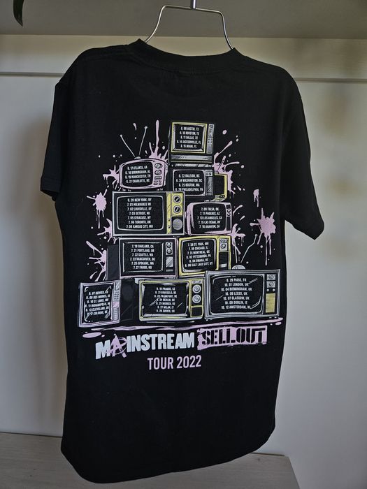 T-shirt Machine Gun Kelly Tour official merch