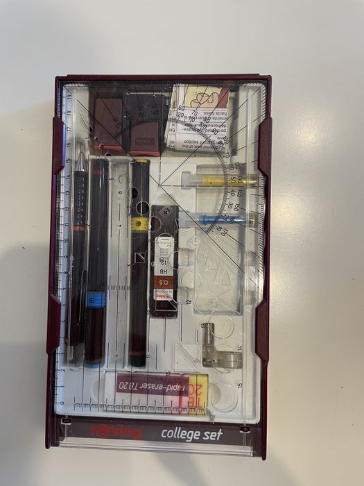 Estojo Canetas Rotring College +Pasta de artes visuais rotring