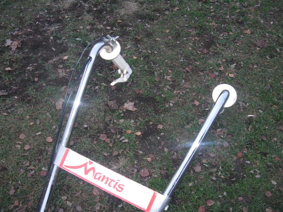 glebogryzarka spalinowa mantis