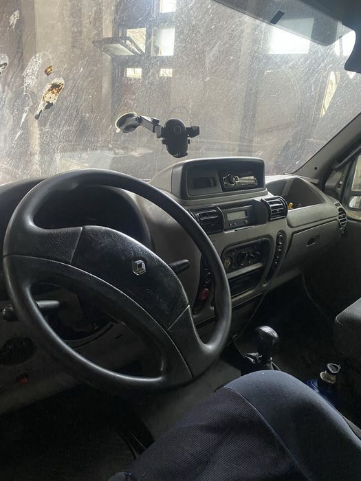 Рено Маскот 2003 року