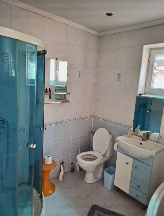 Продається напівособняк в центральній частині міста