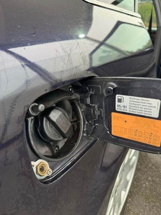 Audi A6 1.8Audi A6 1.8 T a GPL BRC

Vendo Audi A6, está na família des