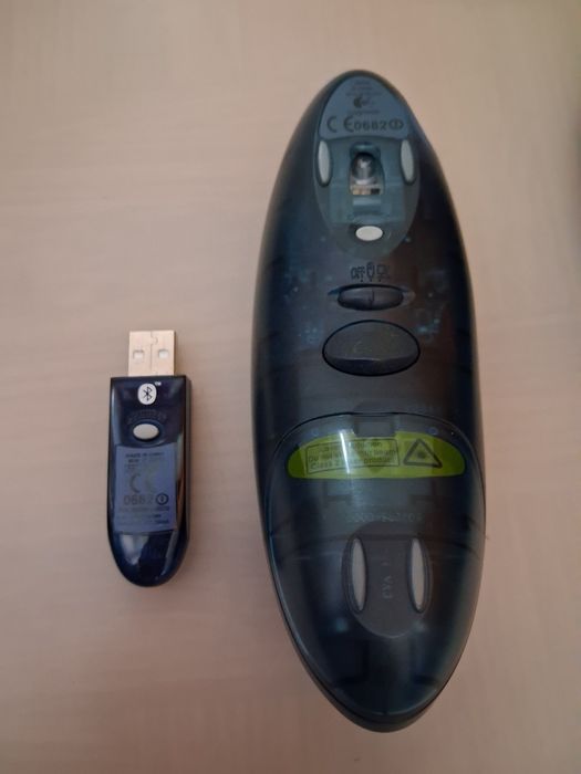 Rato para PC Logitech sem Fios e Bolsa