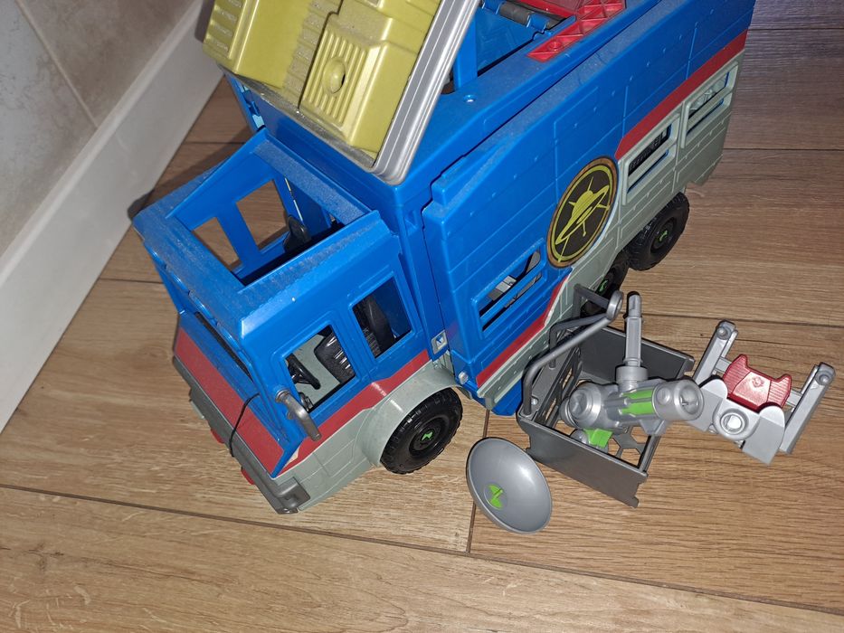 Auto Ben 10 polecam