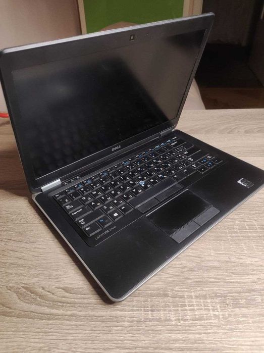 Тонкий і легкий ноутбук Latitude E7440