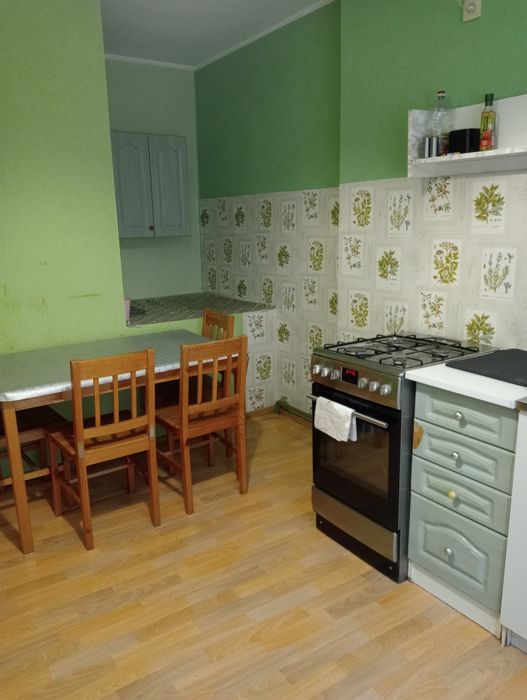 2  Pokoje,  pokój jednoosobowy dla dziewczyny 1000 bez dodatkowtch opł