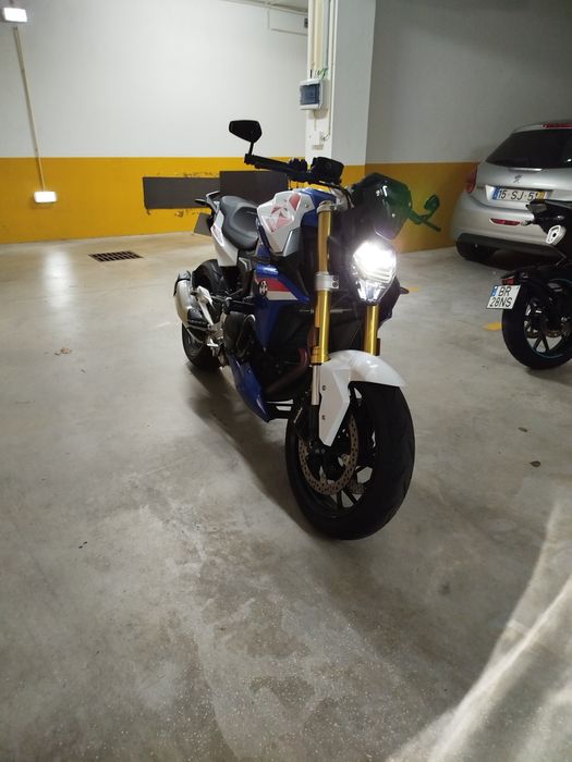 BMW f 900 R sport