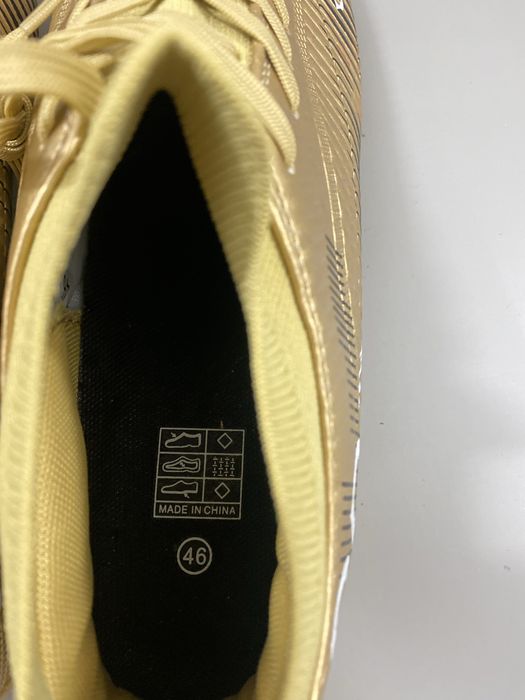 Футбольні бутси Kipsta (Decathlon), р.46