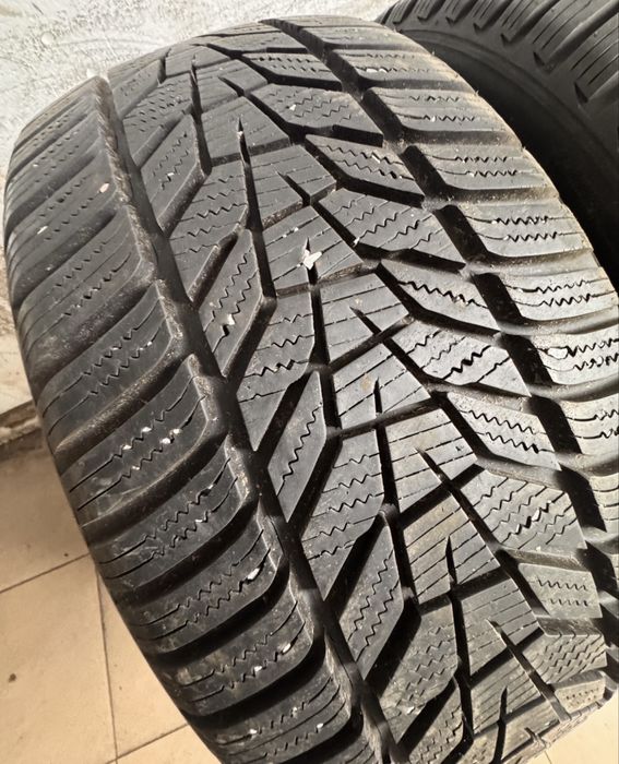 215/40/18 idealne 8mm cena za 2szt Hankook Wintericept