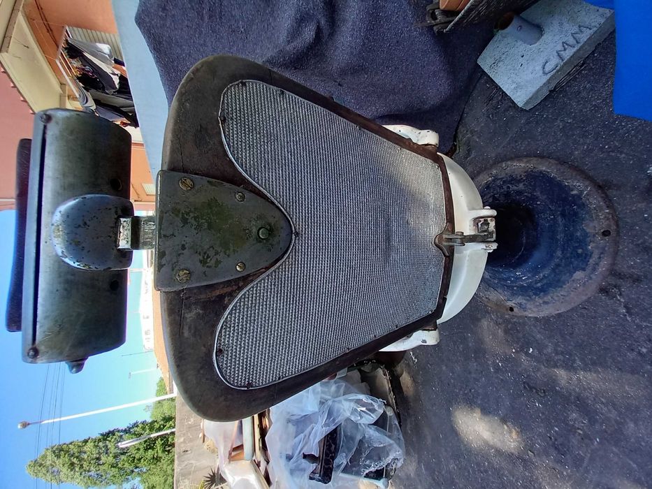 Cadeira de barbeiro antigo