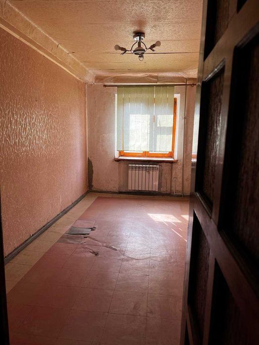 3-кімнатна квартира, 4/5 поверх, роздільне планування, Правий берег