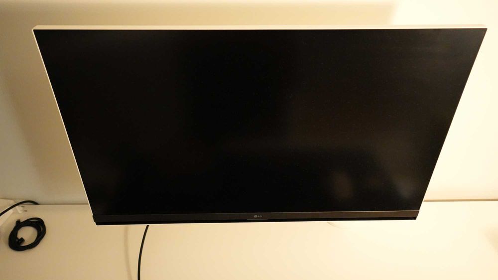 4K UHD Monitor/TV LG Smart 32SQ780 White 31,5"inch + Ergo Stand