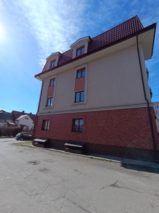 Продам нежитлове приміщення! Р-н. Пивзавод! Фасадне!