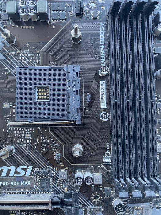 Материнская плата MSI B450M PRO-VDH MAX (sAM4, AMD B450): 1 800 грн ...